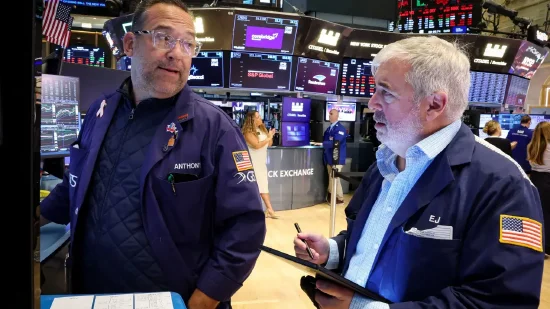 银河证券 收盘：道指微幅收高 科技股拖累纳指收跌1.4%